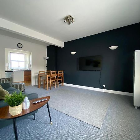 15 Queen Street, Flat 2 Ulverston Dış mekan fotoğraf